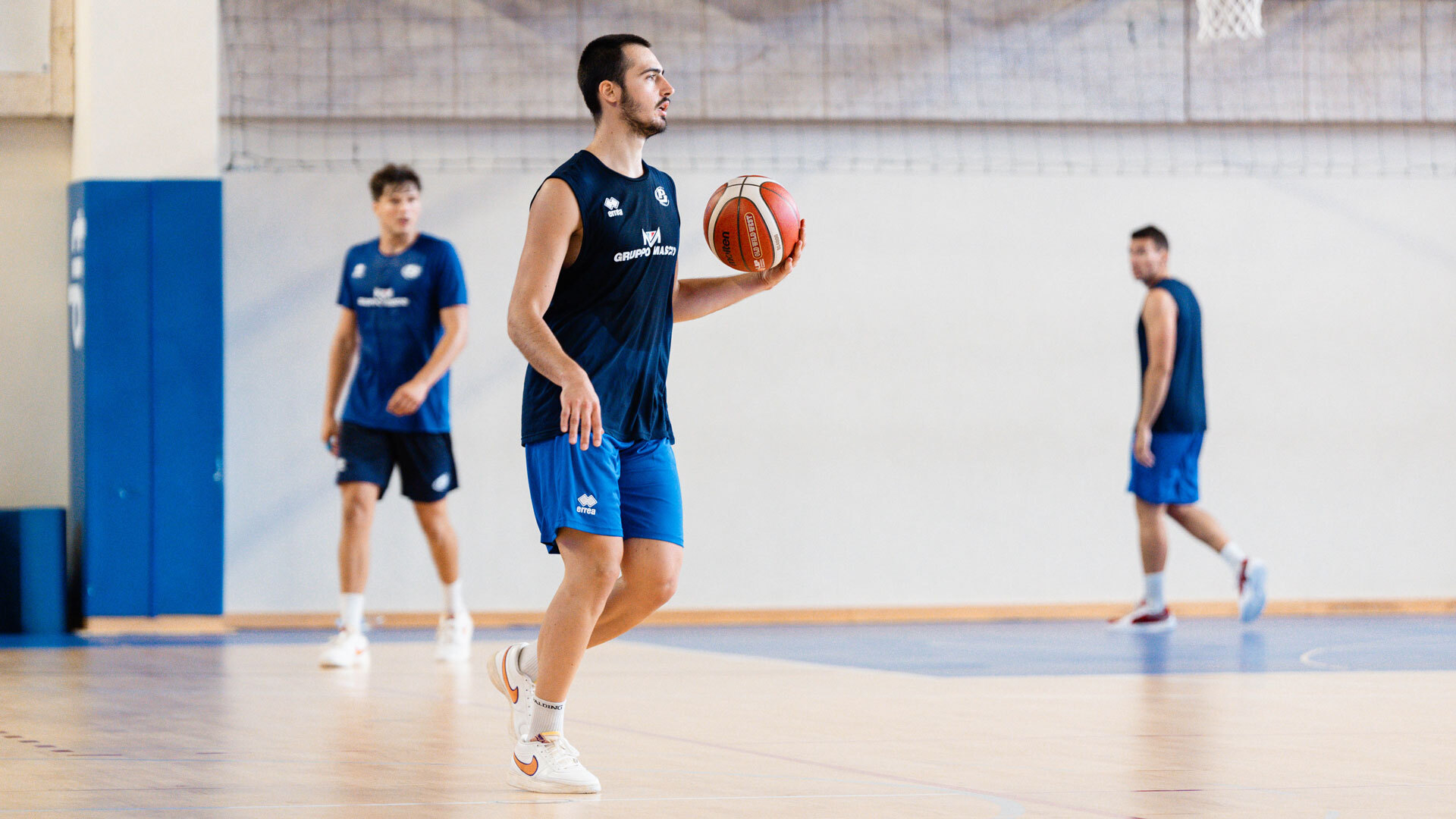 immagine allenamenti blu basket bergamo