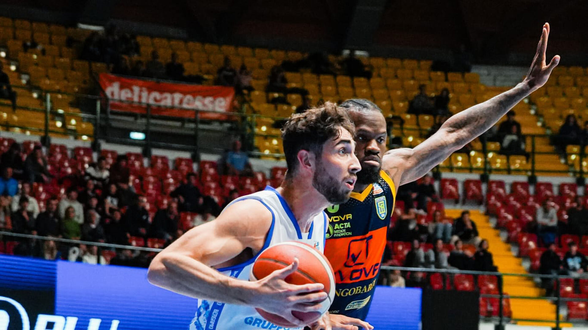 immagine pollone eroe contro scafati